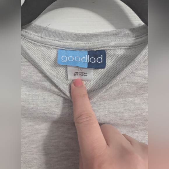 Christmas sweatshirt size 7 - Picture 2 of 4